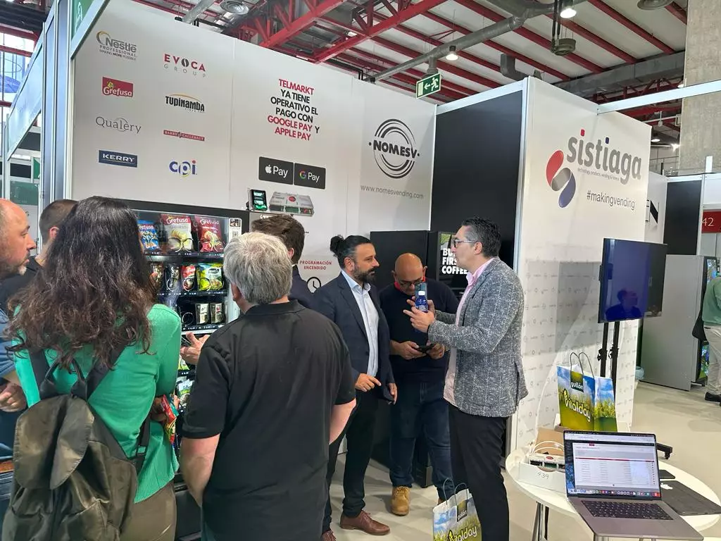 El dispositivo con pago por Bizum en las expendedoras: presente en el Aneda ExpoCongress